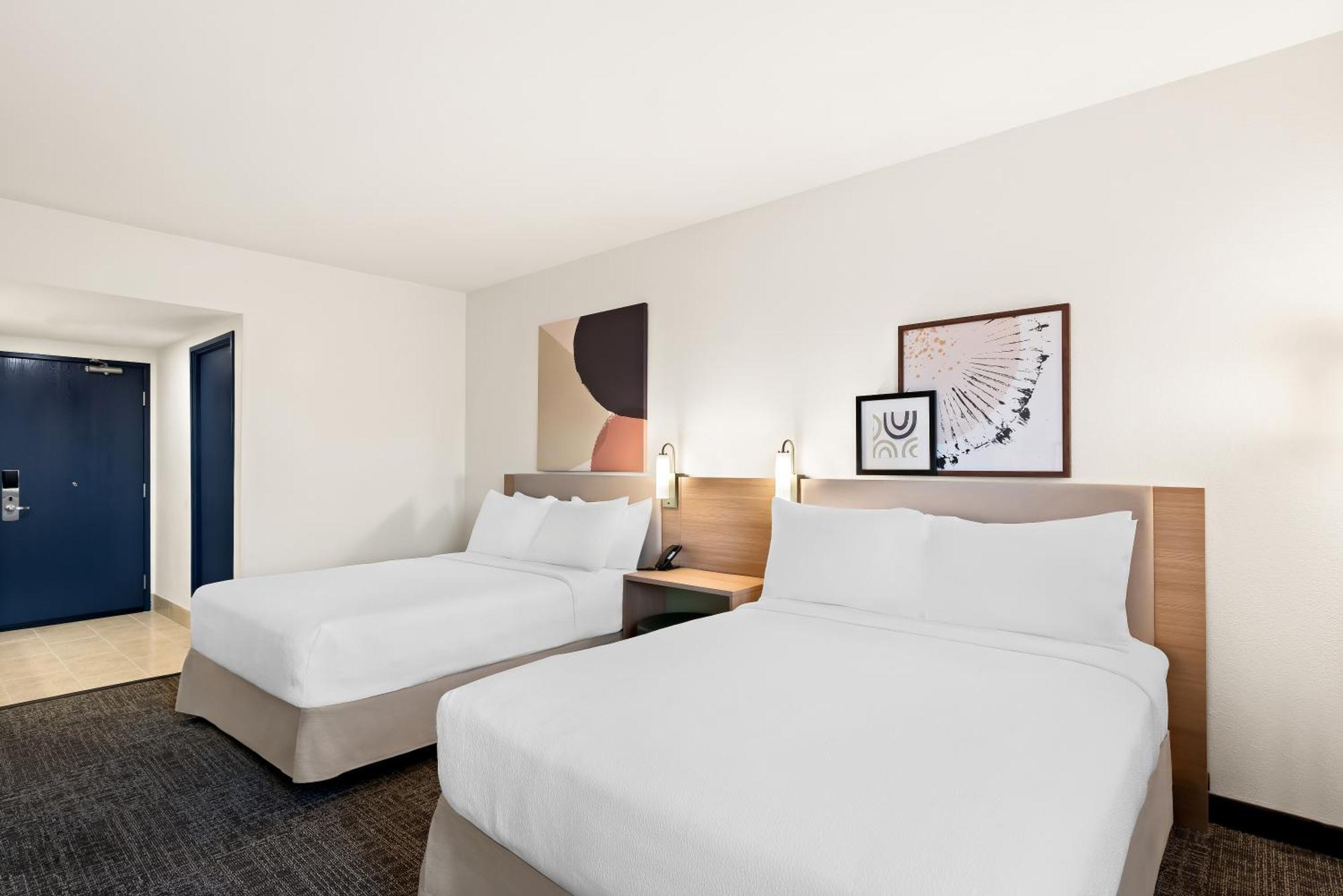 Spark By Hilton Williams Newly Opened 2025 Extérieur photo